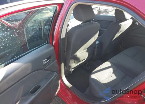 2012 Ford Fusion Se z USA, uszkodzony, nr VIN 3FAHP0HA6CR232429